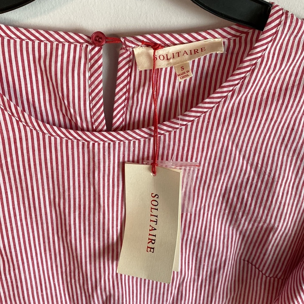 Solitaire Red and White Striped Bell Sleeve Top Size S - Picture 2 of 9